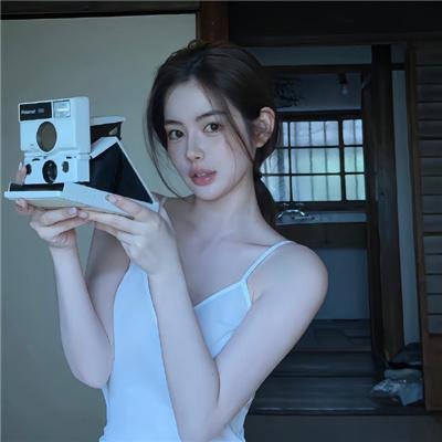 女孩,母亲与恶魔